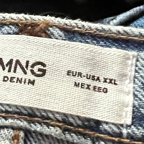 Mango Front slit jeans skirt XXL. 

Sold out 
New without tags
100% cotton - Picture 10 of 14